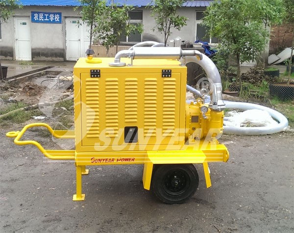 移動(dòng)泵車